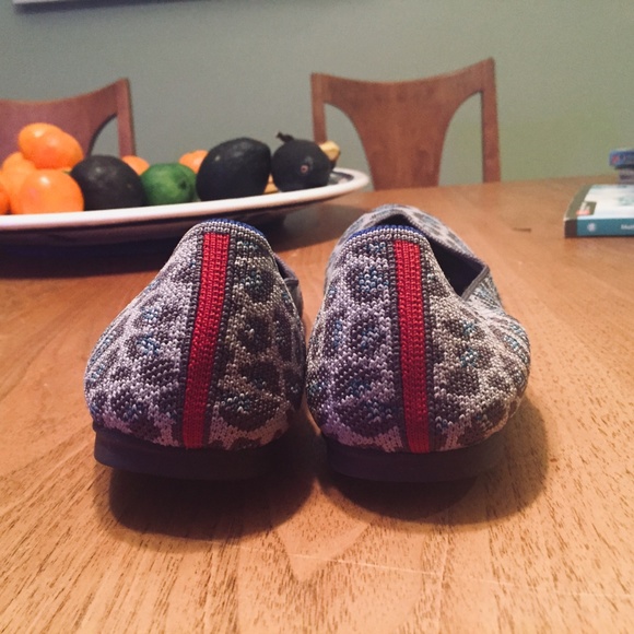 Rothy's Round Toe Grey Spotted Size 9 - Perfect - Picture 6 of 7